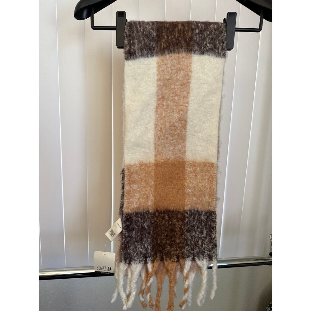 NWT Women’s A.n.a. A New Approach Ivory /Brown Fringe Scarf *One Size*
